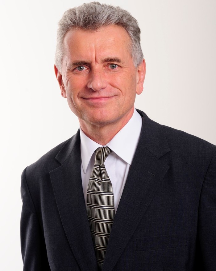 Zdeněk Mengler, 66 let Zdeněk Mengler, 66 let